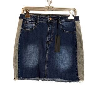 NWT! Black label C’est toi denim skirt